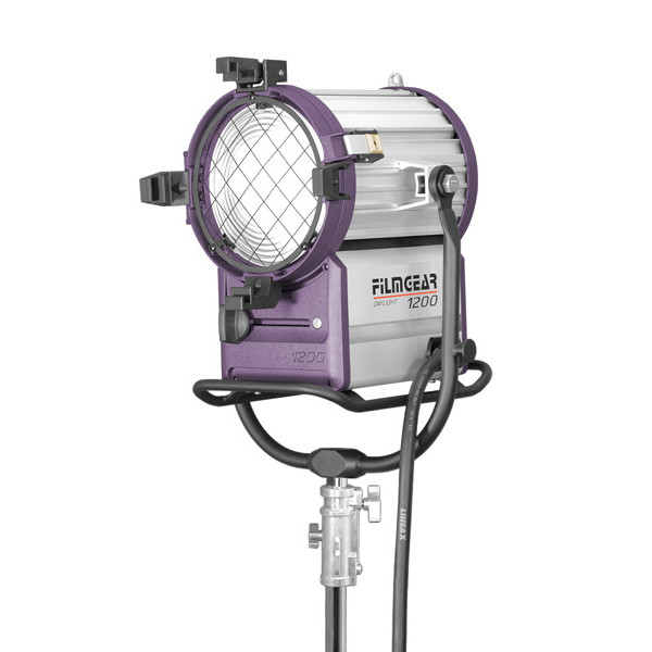 Освітлювальний прилад FILMGEAR Daylight Fresnel 1200W SE